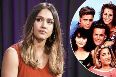 Джессика Альба рассказала о токсичной атмосфере на съемках "Беверли-Хиллз 90210", а актеры из каста ей ответили