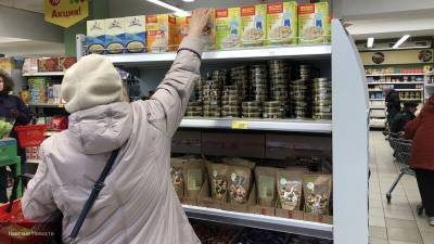 Власти Крыма планируют снизить цены на продукты и бензин