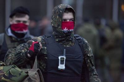 Украинских «патриотов» агитируют принимать участие в конфликте в Нагорном Карабахе