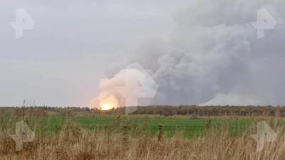Склад боеприпасов загорелся в Рязанской области
