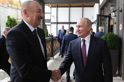 Путин впервые обсудил с Алиевым ситуацию в Карабахе
