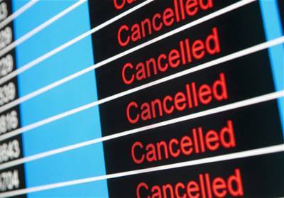 МАУ отменила рейсы в Армению до конца октября