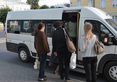 На автобусах маршрута №65 можно будет ездить по льготным картам