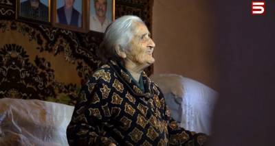 "Матах аним, не могу": карабахская "бабушка с винтовкой" отказывается покидать свой дом