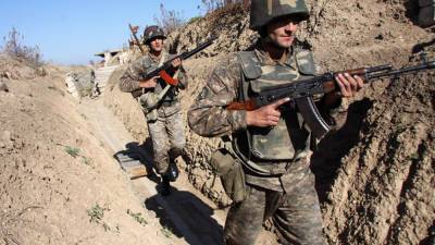 Карабах: Постепенно тлеет религиозный конфликт, уже звучат призывы джихадистов - эксперты РК