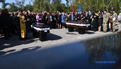 В Мелитополе простились с погибшими в авиакатастрофе Ан-26