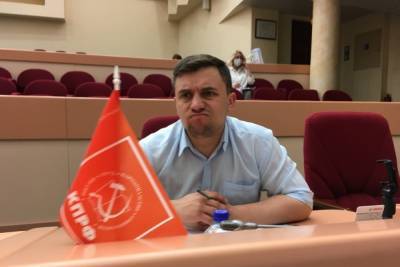 Депутата-коммуниста Николая Бондаренко назвали депрессивным
