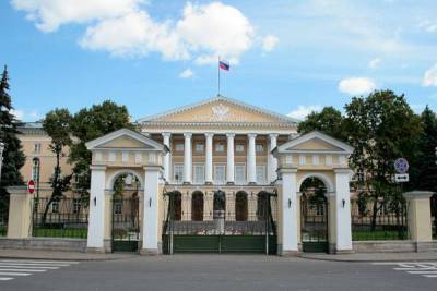 В следующем году в Петербурге введут в эксплуатацию 64 социальных объекта