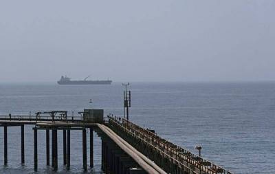Возобновление экспорта нефти Ливии давит на средиземноморские сорта