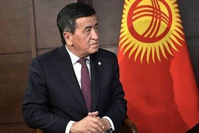 Парламент Киргизии приступил к обсуждению вопроса об импичменте Жээнбекова