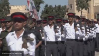 Парад выпускников состоялся в полицейской школе в сирийском Дейр-эз-Зоре