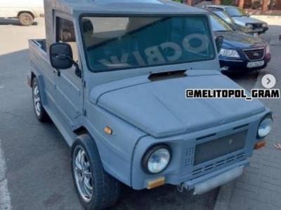 В Мелитополе заметили уникальное авто: «Гелик» из советского внедорожника