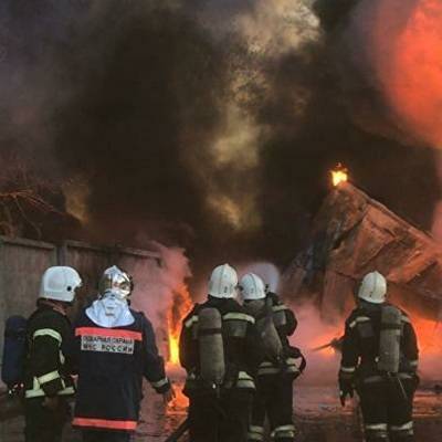 Интенсивность взрывов в районе пожара на складе под Рязанью снижается