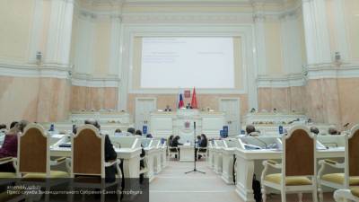 "Депутатские поправки" помогают обогащаться петербургским парламентариям