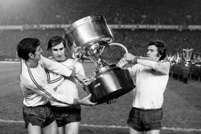 Динамо 45 лет назад выиграло Суперкубок Европы