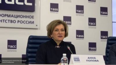 Попова призвала россиян соблюдать ограничительные меры из-за коронавируса