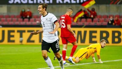 Германия сыграла вничью с Турцией в товарищеском матче