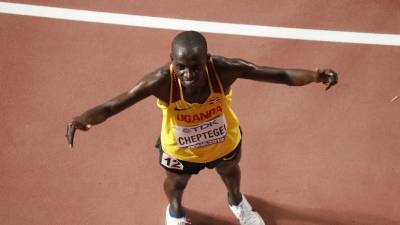 Чептегеи побил мировой рекорд в беге на 10 000 м