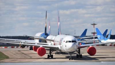 Минтранс предложил продлить меры поддержки авиаотрасли России