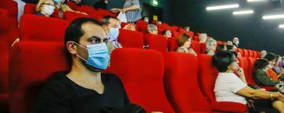 Заболеваемость в Бурятии растёт, но кинотеатры откроют