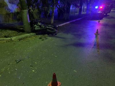 Ночное ДТП в Белокалитвинском районе: водитель мотоцикла погиб, юная пассажирка - пострадала