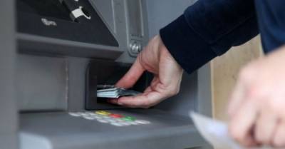 В Киргизии возобновилась работа банкоматов