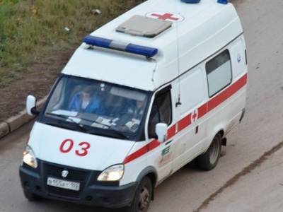 В Башкирии на работника УГОК упала шина БелАЗа