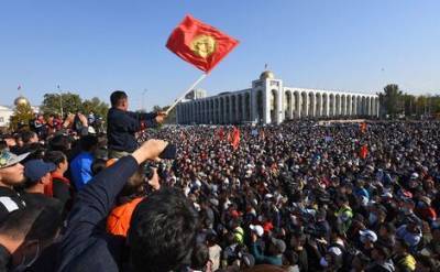 Власти Киргизии утверждают, что ситуация в столице республики стабилизировалась