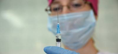 Владимирские врачи первыми в регионе сделали прививки от ковида