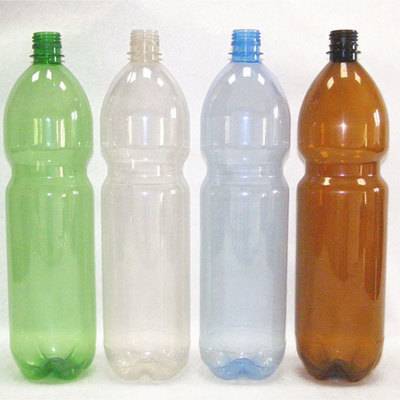 В России могут запретить розничную продажу алкоголя в пластиковой таре
