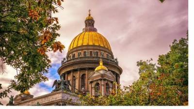 Петербург вошёл в список самых популярных городов для путешествий на школьные каникулы