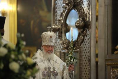 Патриарха Кирилла поместили на карантин после контакта с больным коронавирусом
