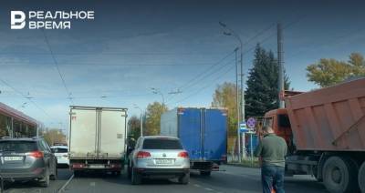 Очевидцы сообщили о перекрытии дороги на улице Ершова в Казани