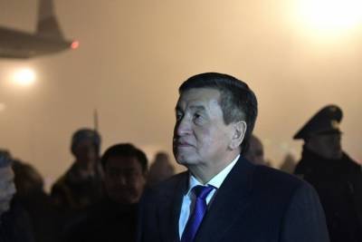 Песков ответил на вопрос об убежище для президента Киргизии Жээнбекова