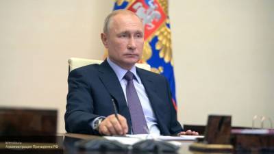 Президент Путин указал на минусы в пожарной и иной техники МЧС РФ