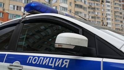В подъезде дома в Москве нашли тело мужчины с ножевым ранением