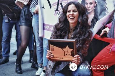 Каменских, которая в 2014-м ездила в РФ за музыкальной премией, получила именную звезду в Киеве