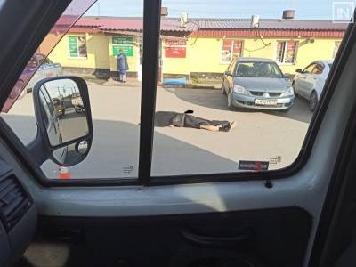 «Вышел из машины и умер». В Екатеринбурге на парковке скончался дальнобойщик