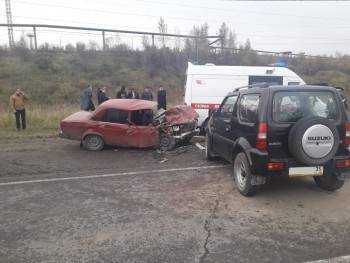 Пятеро человек увезли в больницу после ДТП в Череповце