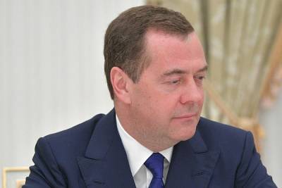 На выборах в Думу «ЕР» с особой яростью» попробуют на зуб – Медведев