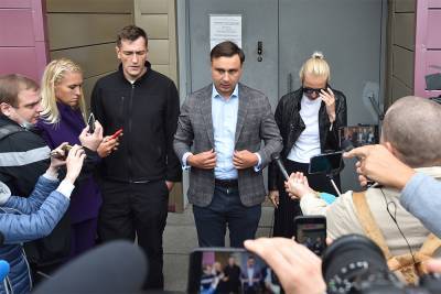 МВД: к сопровождавшим Навального в Томске сотрудникам ФБК остается «много вопросов»