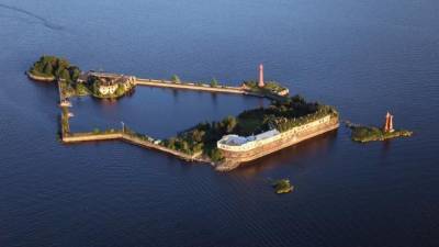 Проекты восстановления фортов в Кронштадте одобрены правительственным советом Петербурга