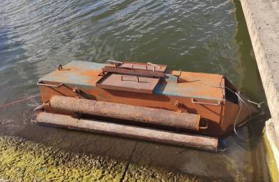 На границе с Молдовой нашли самодельную подводную лодку контрабандистов: фото и видео