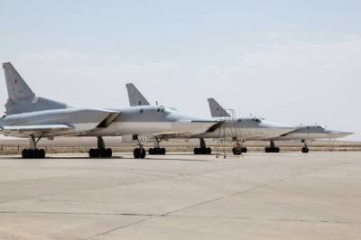 Авиабаза России в Киргизии переведена на усиленный режим