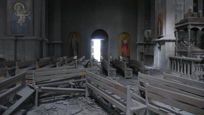 Появились кадры из попавшего под обстрел собора в Карабахе