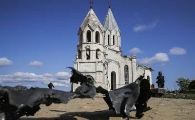 Армения назвала преступными удары Азербайджана по церкви в карабахской Шуши