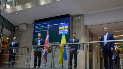 Правительство Великобритании согласовало кредитные гарантии Украины на 2,5 млрд фунтов, - Зеленский