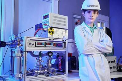 13-летний подросток собрал реактор термоядерного синтеза и установил рекорд