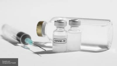 США обвинили Россию и Китай в попытках сорвать выход вакцины от COVID-19