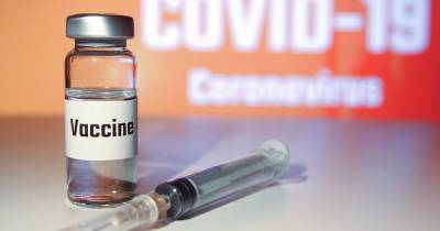 В России и Китае увидели угрозу для американской вакцины от COVID